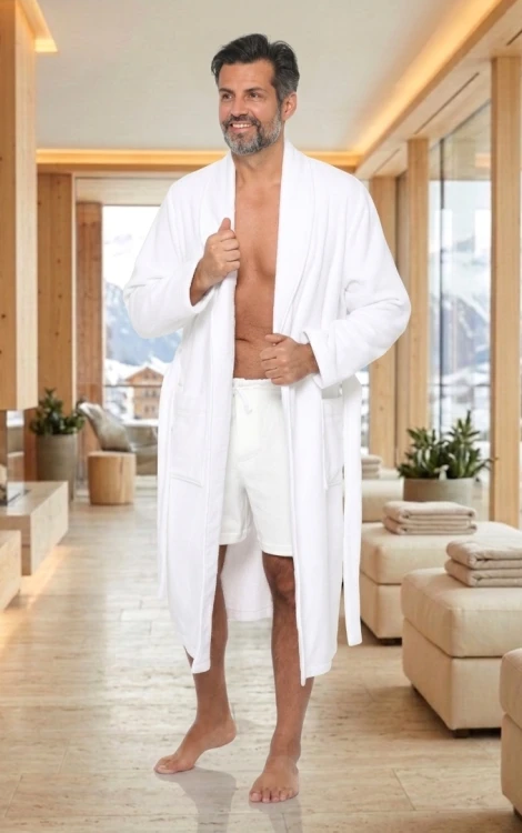 Biały w górskim Spa.jpg
